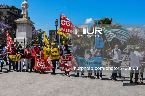 Members of the CGIL, CISL, UIL and GILDA unions, from the school sector, protested against the government of Giuseppe Conte in front of the...