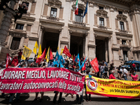 Members of major teachers' trade unions stage a demonstration in front of the Ministry of Education on June 8, 2020 in Rome, Italy as the co...