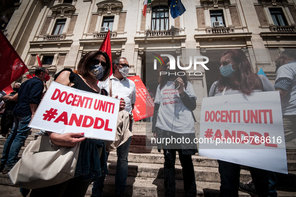 Members of major teachers' trade unions stage a demonstration in front of the Ministry of Education on June 8, 2020 in Rome, Italy as the co...