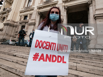 Members of major teachers' trade unions stage a demonstration in front of the Ministry of Education on June 8, 2020 in Rome, Italy as the co...