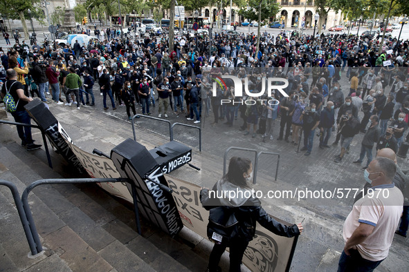 Workers and relatives of NISSAN and the multinational's subsidiary companies are protesting in the streets of Barcelona against the closure...