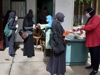 The start of the high school and Al-Azhar high school final exams, amid severe precautionary measures, sterilization, and temperature measur...