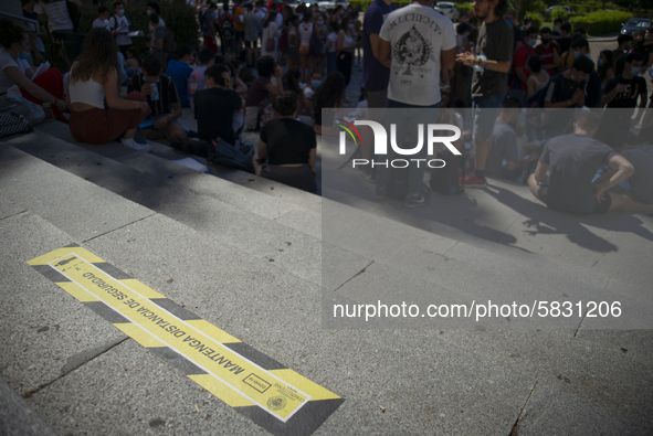 Students  enter to take the exams of the Evaluation of Access to University (EVAU) in Complutense University on July 06, 2020 in  Madrid, Sp...