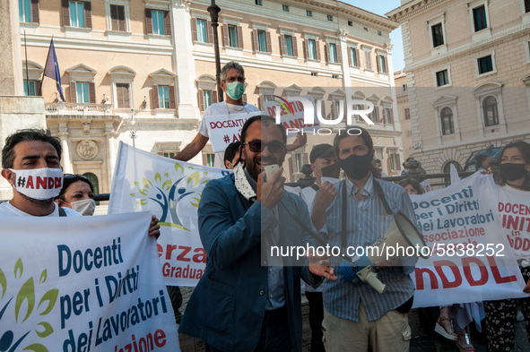 The former Minister of Education, University and Research Lorenzo Fioramonti, during  the Flash Mob of precarious teachers 'I exist' The Nat...