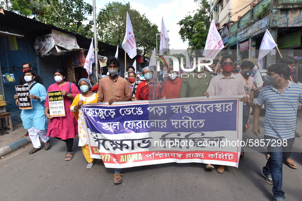 Left Front students union, youth wing and women's association protest on 16th July 2020, Kolkata, India. According to recent emergency situa...