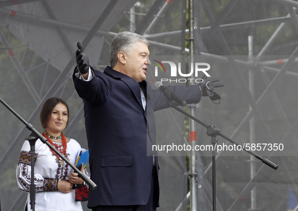 Former Ukrainian President and the leader of 'European Solidarity' party Petro Poroshenko speaks during a rally in support Ukrainian languag...