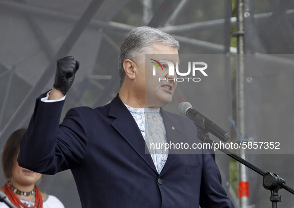 Former Ukrainian President and the leader of 'European Solidarity' party Petro Poroshenko speaks during a rally in support Ukrainian languag...