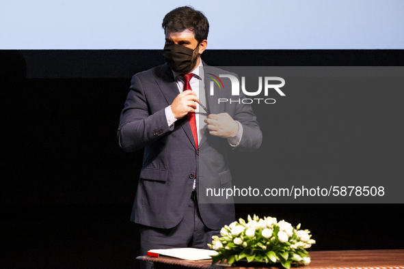 Minister of Education Tiago Brandao Rodrigues at a session, at the Autidorio Municipal de Gaia, of agreements to remove asbestos in schools...