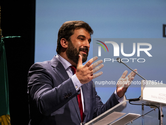 Minister of Education Tiago Brandao Rodrigues at a session, at the Autidorio Municipal de Gaia, of agreements to remove asbestos in schools...