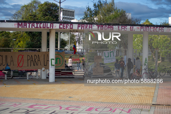 Students of the National University of Colombia 'Universidad Nacional de Colombia' in Bogota protest by setting a campsite inside campus for...