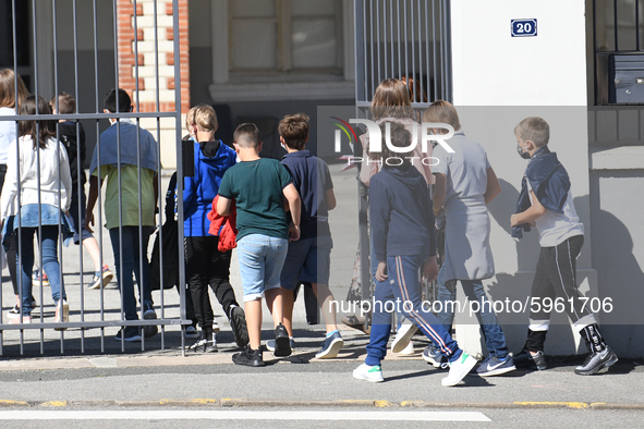 Students leaving college on the first day of school on September 1, 2020 in Chateaubriant, in western France. Due to the coronavirus epidemi...