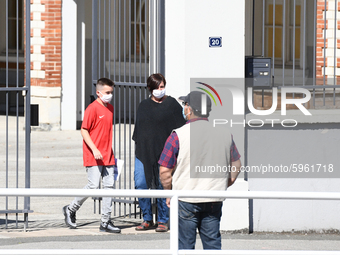 Students leaving college on the first day of school on September 1, 2020 in Chateaubriant, in western France. Due to the coronavirus epidemi...