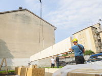 Works for the construction of prefabricated buildings destined to become classrooms to guarantee and carry out activities in safety, Italy,...