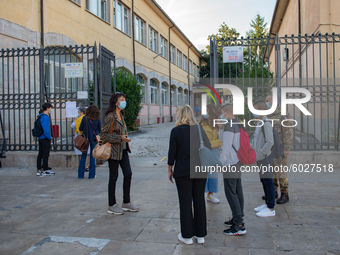 Students of the Liceo Scientfico of Rieti, Italy on 24 September 2020 at the entrance. Reopening for schools that have postponed the start o...