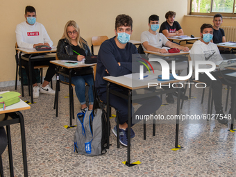 Classrooms with the desks at a safe distance of the institute of surveyors in Rieti, Italy on 24 September 2020. Reopening for schools that...