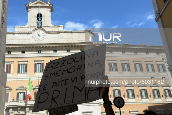 Students and trade unions of the capital took to Piazza Montecitorio in Rome, Italy, on September 25, 2020 to contest the reopening of schoo...