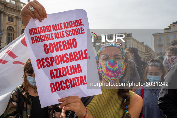 Students strike against the way the Italian government managed, with delays and failures, the restart of the school year 2020/2021, followin...