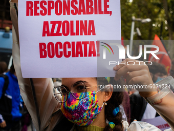 Students strike against the way the Italian government managed, with delays and failures, the restart of the school year 2020/2021, followin...