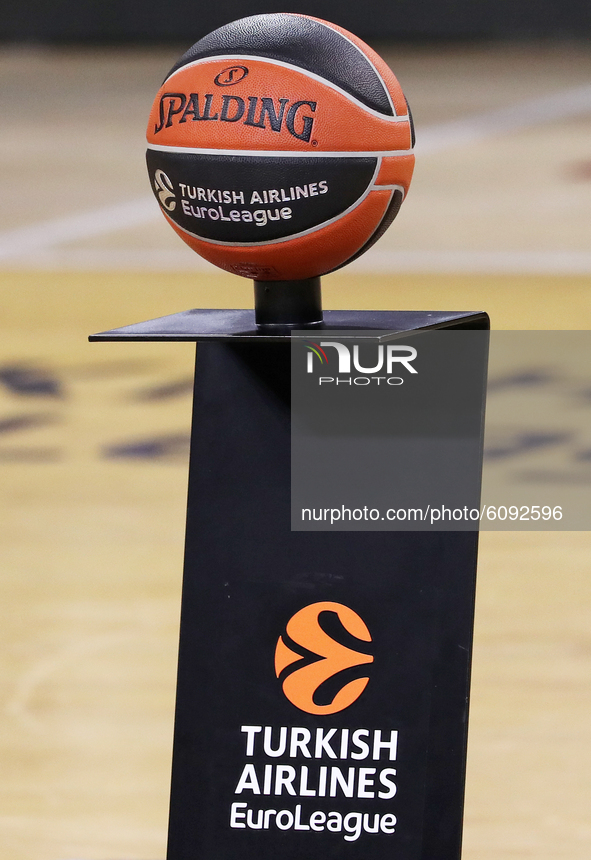 The ball of the match between FC Barcelona and Panathinaikos BC, corresponding to the week 4 of the Euroleague, played at the Palau Blaugran...