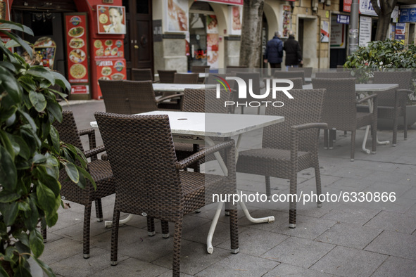 Restaurants will close the terrace and only will maintain the take away service in the new restriction measures that  autonomic Mallorca gov...