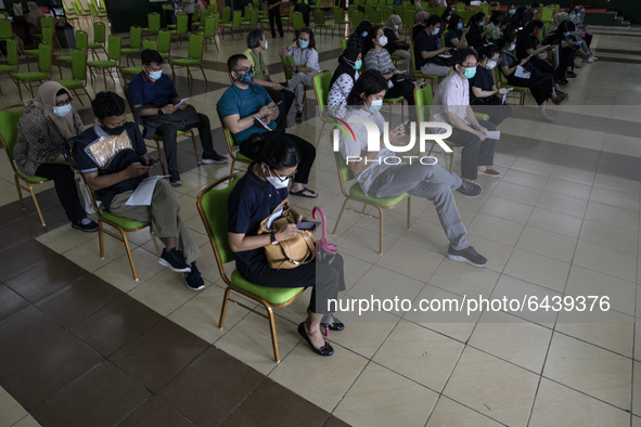  Health Workers waiting for the vaccination. 2nd Phase of Vaccination covid19 for health worker in Indonesia held at one of location at Heal...