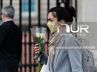 Mourners queue outside Buckingham Palace after it was announced that Britain's Prince Philip, husband of Queen Elizabeth, has died at the ag...