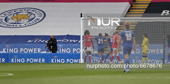  Natasha Flint of Leicester City scores the opening goal of the game during the FA Women's Championship match between Leicester City and Cha...