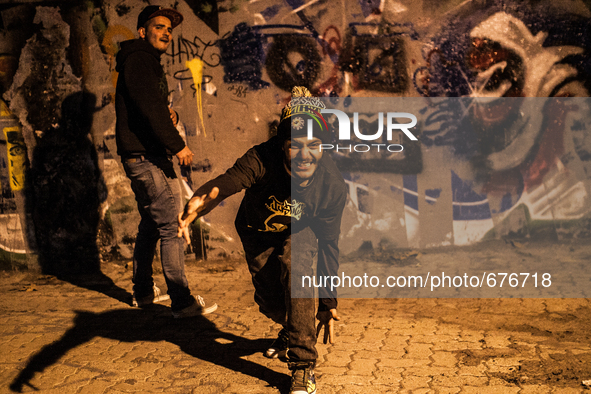 Hip hop and break dance performers are having fun in their best area of Tehran (Ekbatan). 