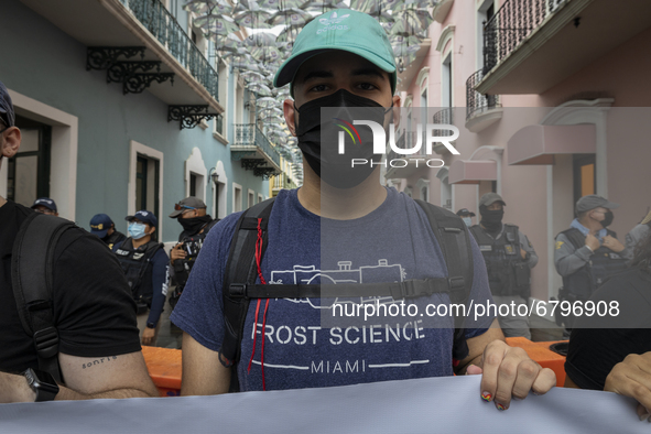 Teacher, Students and Workers of the UPR (University of Puerto Rico) protest against a budget cut of $94 million imposed by the Fiscal Contr...