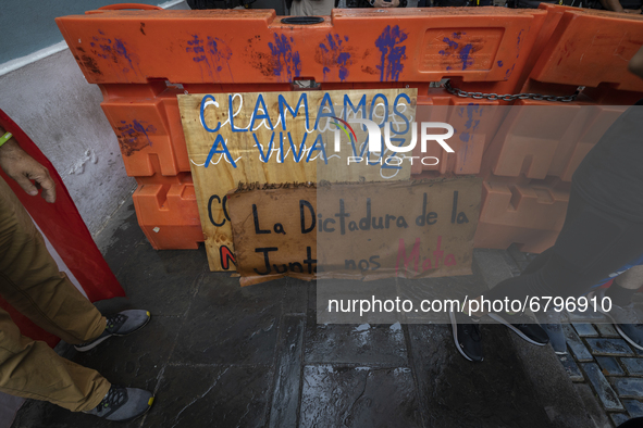 Teacher, Students and Workers of the UPR (University of Puerto Rico) protest against a budget cut of $94 million imposed by the Fiscal Contr...