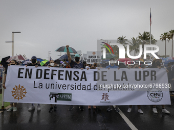 Teacher, Students and Workers of the UPR (University of Puerto Rico) protest against a budget cut of $94 million imposed by the Fiscal Contr...