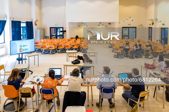 A student during the State Exam in front of the Commission chaired by the External President in Molfetta, Italy at the Professional Institut...