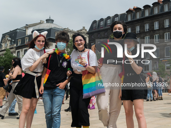 On June 19th took place the annual Pride Parade in Clermont-Ferrand, France, under a stifling heat. The event gathered tons of people. The c...