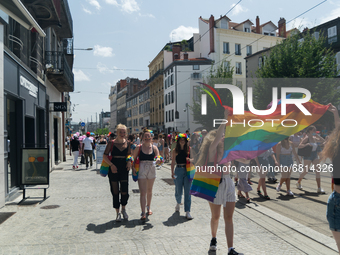 On June 19th took place the annual Pride Parade in Clermont-Ferrand, France, under a stifling heat. The event gathered tons of people. The c...