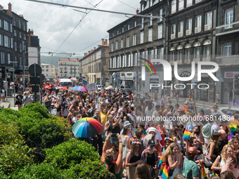 On June 19th took place the annual Pride Parade in Clermont-Ferrand, France, under a stifling heat. The event gathered tons of people. The c...