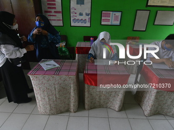 A number of students with disabilities participate in limited face-to-face learning at the Special School of SLB ABCD Muhammadiyah in Palu,...