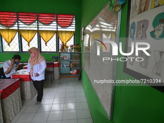 A number of students with disabilities participate in limited face-to-face learning at the Special School of SLB ABCD Muhammadiyah in Palu,...