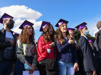 The new graduates of the autumn session paraded at the Foro Italico in Palermo. The graduation ceremony ended with the traditional Throwing...