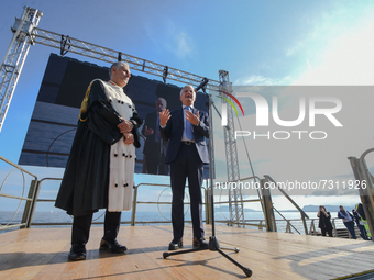 The new graduates of the autumn session paraded at the Foro Italico in Palermo. The graduation ceremony ended with the traditional Throwing...