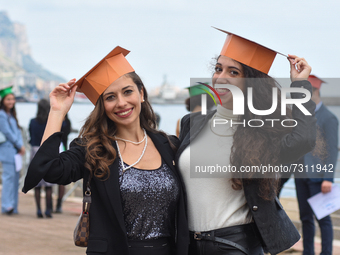 The new graduates of the autumn session paraded at the Foro Italico in Palermo. The graduation ceremony ended with the traditional Throwing...