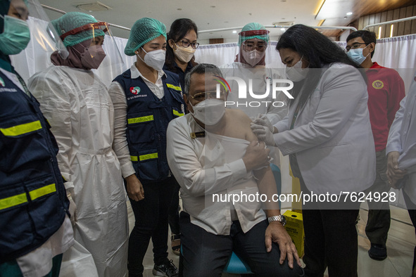 Implementation of the Covid-19 Booster Vaccination (3rd vaccine) at the South Tangerang Hospital, Banten, on 12 January, 2022. 