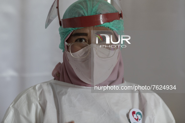 Implementation of the Covid-19 Booster Vaccination (3rd vaccine) at the South Tangerang Hospital, Banten, on 12 January, 2022. 