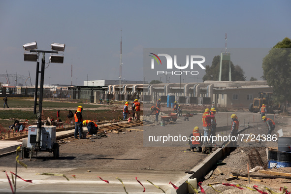 Employees working in the construction of the new "Felipe Ángeles" International Airport, are seen during a press tour in the facilities of t...