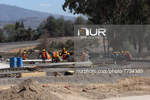 Employees working in the construction of the new "Felipe Ángeles" International Airport, are seen during a press tour in the facilities of t...