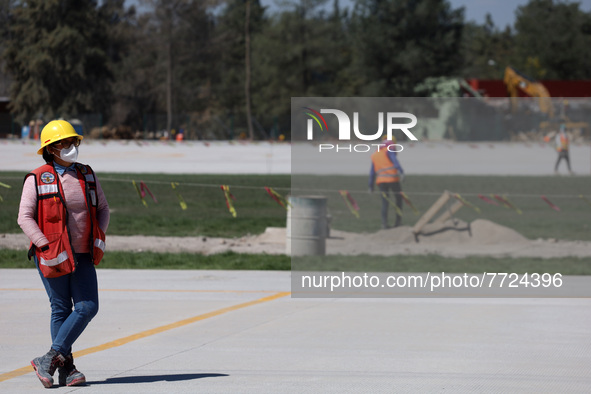 Employees working in the construction of the new "Felipe Ángeles" International Airport, are seen during a press tour in the facilities of t...