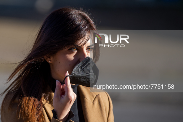 From tomorrow, 11 February, the requirement to wear a mask outdoors as mentioned in Italy, in Rieti, on 10 February 2022.  