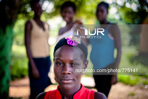 Thousands of descendants of haitian migrants in the Dominican Republic are suffering from different discriminations as they are not consider...