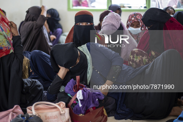 Rohingya refugees take a rest at temporary shelter in Alue Buya Pasie village after strandet on a beach in Bireuen regency, Aceh province on...