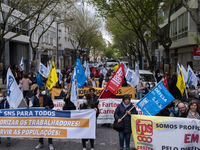 A large group of people in front of the Ministry of Health manifests itself in better conditions with boards and flags, on April 7, 2022, in...