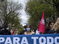 A large group of people in front of the Ministry of Health manifests itself in better conditions with boards and flags, on April 7, 2022, in...